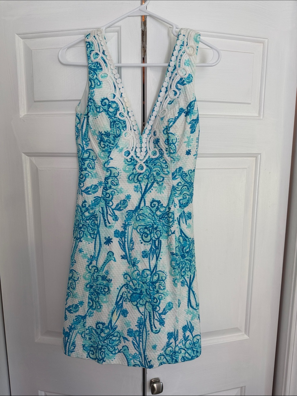 Lilly Pulitzer White & Turquoise Floral Paisley V-Neck Mini Dress